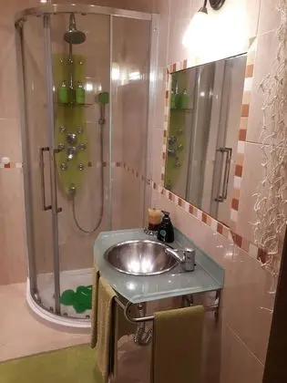 Tek Büyük Yataklı Oda, Dağ Manzaralı