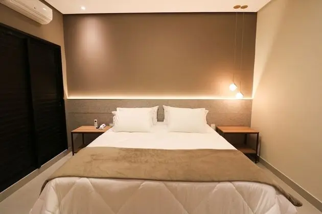 Luxury Tek Büyük Yataklı Oda