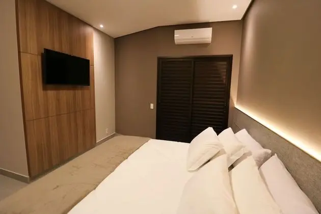 Luxury Tek Büyük Yataklı Oda