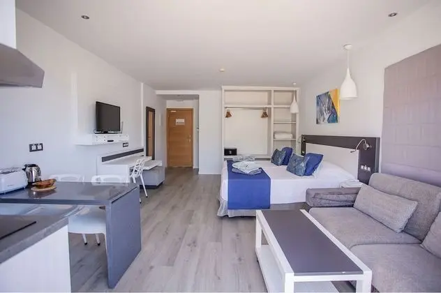 Junior Suite Superior High Floor (Single Use)