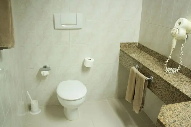 Classic Single Room Balcony (1 AD)