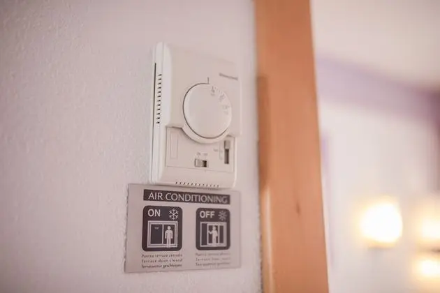 Classic Twin Room Balcony (1 AD)