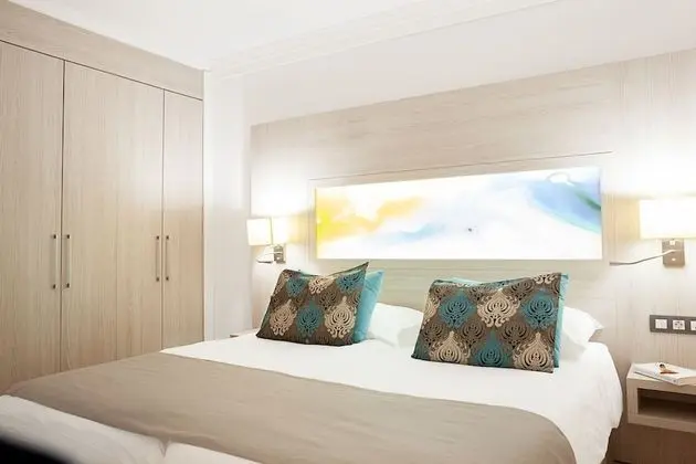Superior Apart Daire, Deniz Manzaralı (2 adults and 2 children)