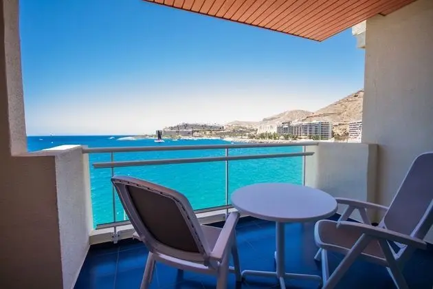 Superior Apart Daire, Deniz Manzaralı (2 adults and 2 children)