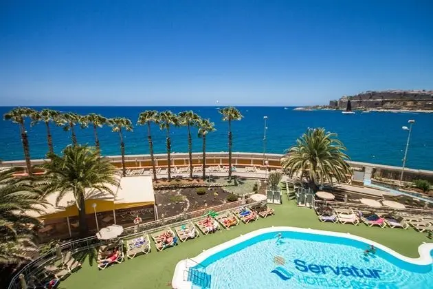 Superior Apart Daire, Deniz Manzaralı (2 adults and 2 children)