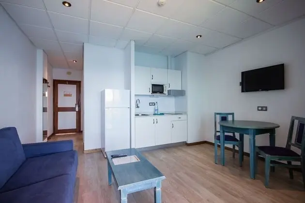 Standard Apart Daire, Deniz Manzaralı (2 adults and 1 child)