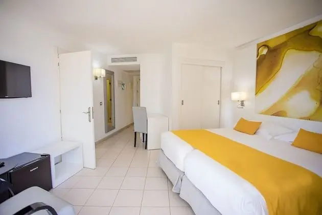 Family Room, 2 Bedrooms (4 Adults)