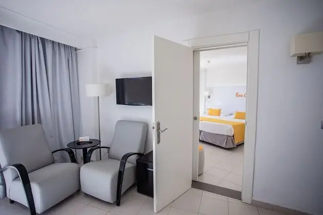 Family Room, 2 Bedrooms (4 Adults)