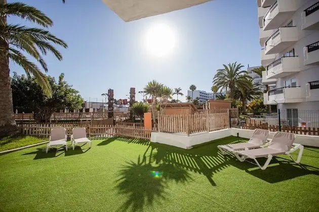 Family Room, 2 Bedrooms (4 Adults)