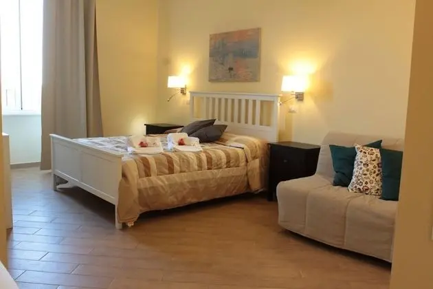 Superior Üç Kişilik Oda, Şehir Manzaralı (Roma)