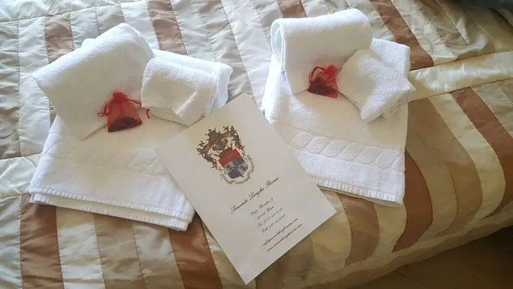 Superior Üç Kişilik Oda, Şehir Manzaralı (Roma)