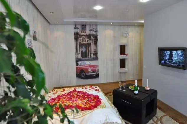 Apart Daire, 1 Yatak Odası (Krasnoarmeyskaya, 43)