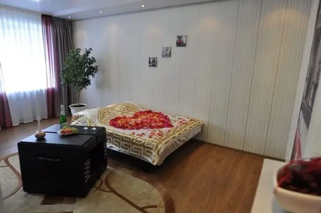 Apart Daire, 1 Yatak Odası (Krasnoarmeyskaya, 43)