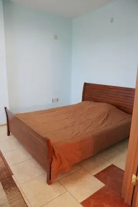 Apart Daire, 3 Yatak Odası (Krasnoarmeyskaya, 81)