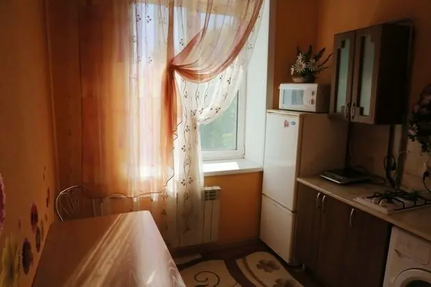 Apart Daire, 3 Yatak Odası (Krasnoarmeyskaya, 81)