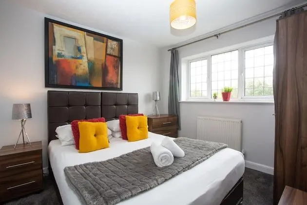 Comfort Tek Büyük veya İki Ayrı Yataklı Oda