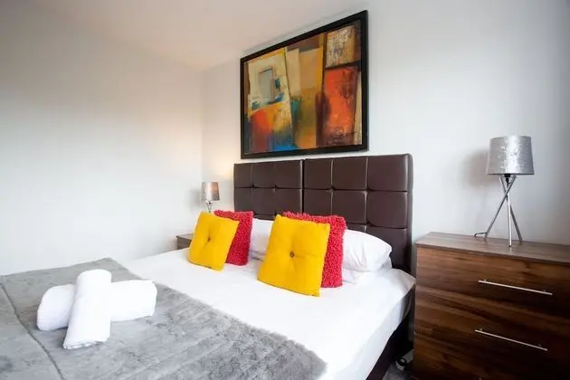 Comfort Tek Büyük veya İki Ayrı Yataklı Oda