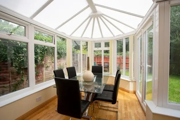 Comfort Tek Büyük veya İki Ayrı Yataklı Oda