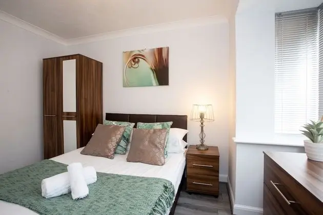 Comfort Tek Büyük Yataklı Oda