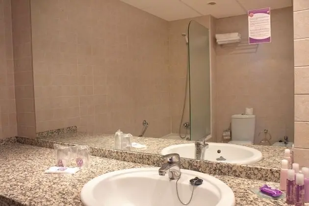 Tek Büyük Yataklı Oda, Teras