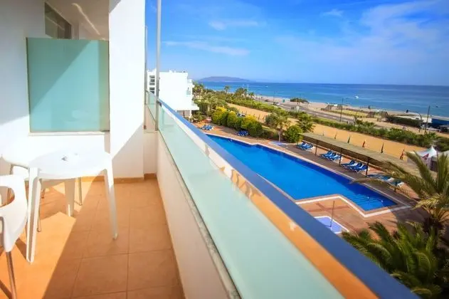 Tek Büyük Yataklı Oda, Teras, Deniz Manzaralı