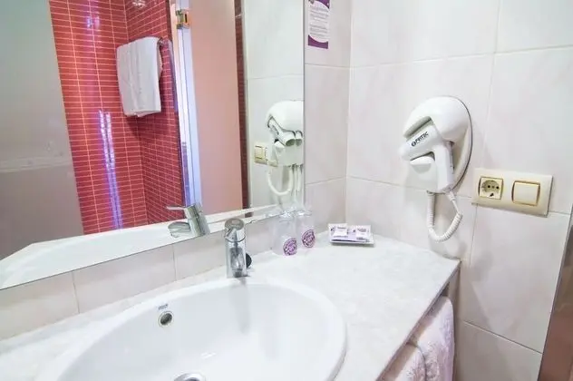 Tek Kişilik Oda