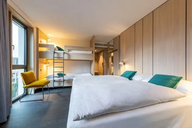 Standard Dört Kişilik Oda