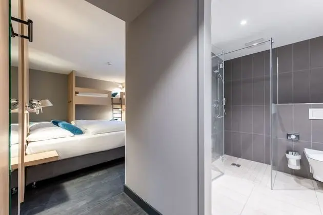 Standard Dört Kişilik Oda