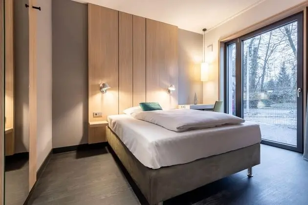 Standard Oda (French Bed)