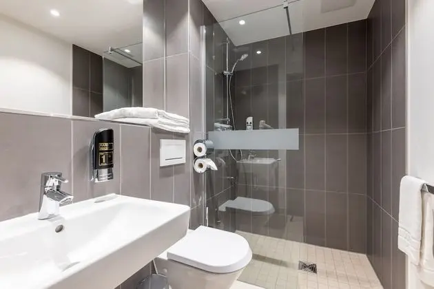 Standard Oda (French Bed)