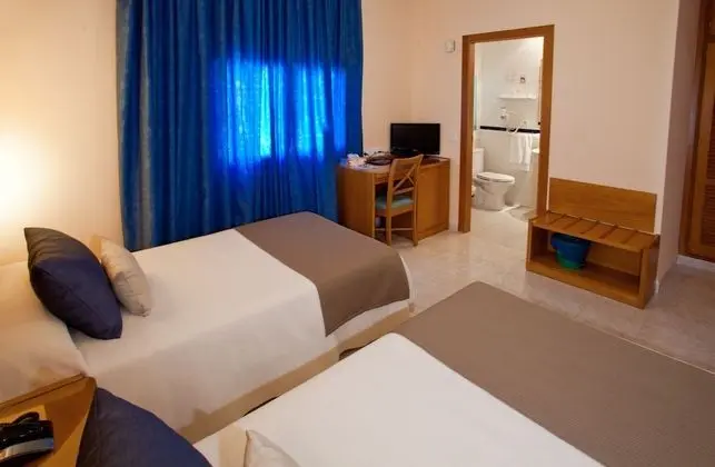 Tek Büyük Yataklı Oda, Balkon, Deniz Manzaralı