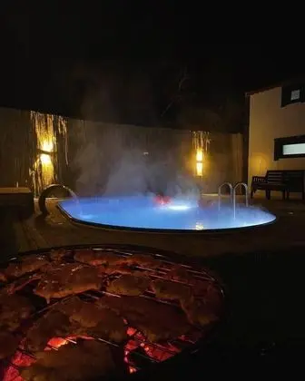 Bungalow, Havuz Manzaralı, Özel Havuzlu ve Bahçeli