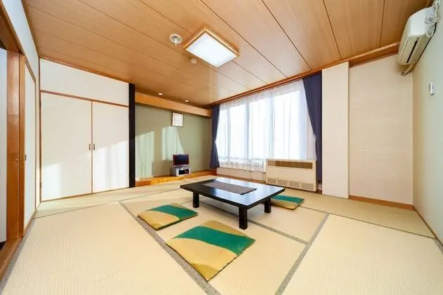 Traditional Oda (Japanese Style for 3 Guests)