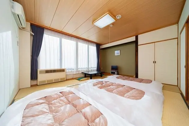 Traditional Oda (Japanese Style for 3 Guests)