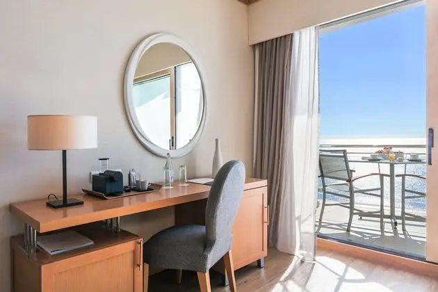Deluxe Tek Büyük veya İki Ayrı Yataklı Oda, Deniz Manzaralı