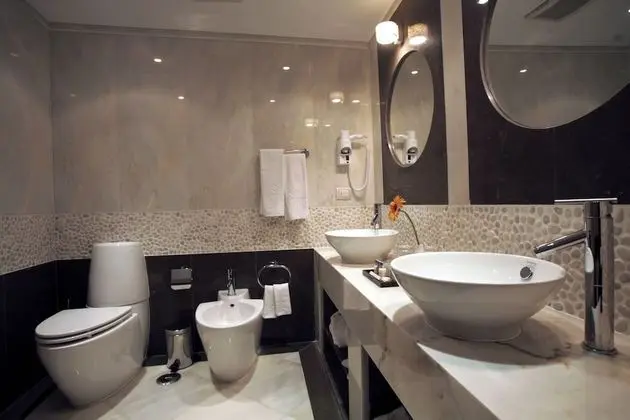 Deluxe Tek Büyük veya İki Ayrı Yataklı Oda, Deniz Manzaralı