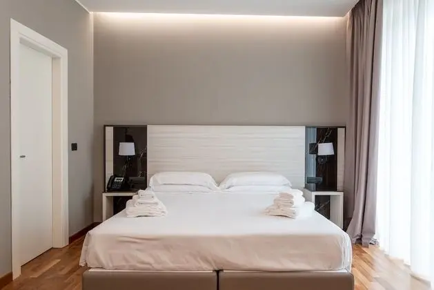 Deluxe Tek Büyük veya İki Ayrı Yataklı Oda, Liman Manzaralı