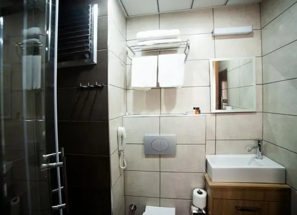 Standart Oda,Şehir Manzaralı