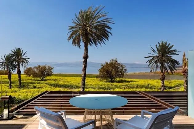 Villa, Jakuzi (Kinneret)