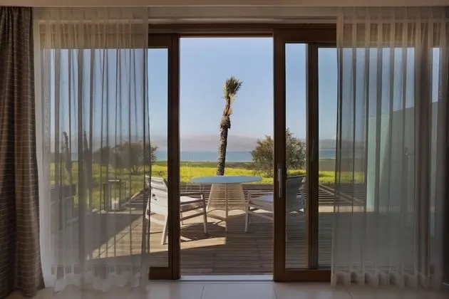Villa, Jakuzi (Kinneret)