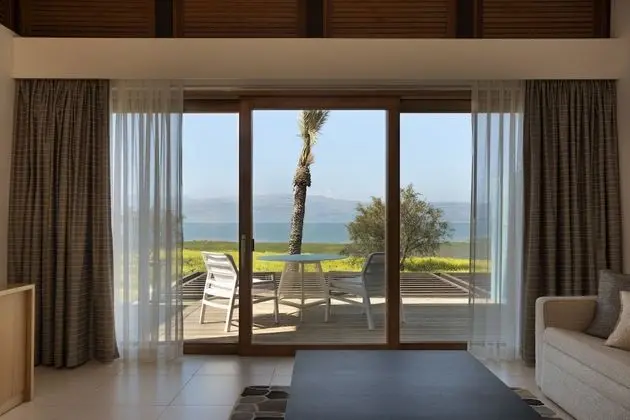 Villa, Jakuzi (Kinneret)