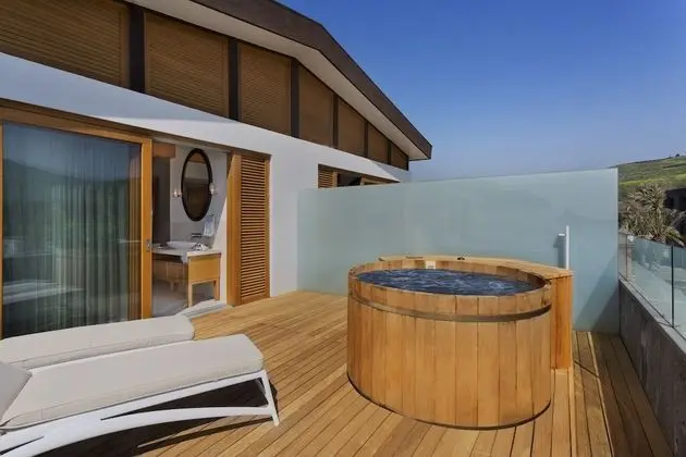 Villa, Jakuzi (Kinneret)