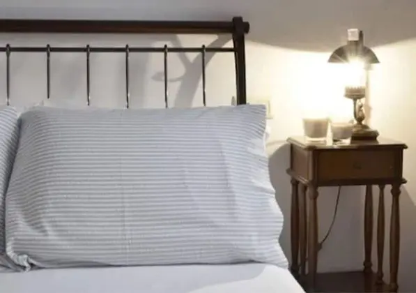 Economy Tek Büyük Yataklı Oda