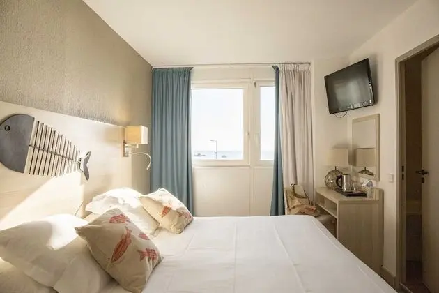 Comfort Room, Sea side