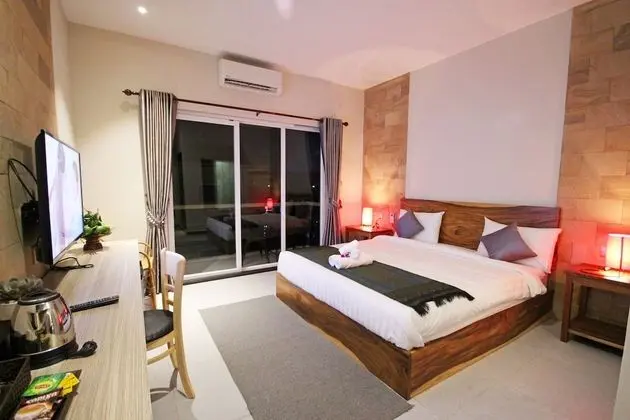 Deluxe Tek Büyük Yataklı Oda