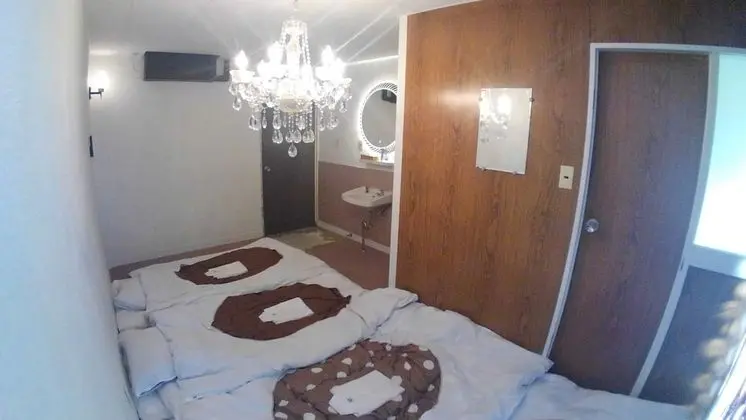 Basic Oda, Sigara İçilmez (Mattress Futon, 202)
