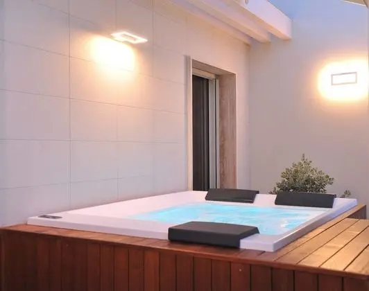 Luxury Süit, 1 Yatak Odası, Deniz Manzaralı (Suite Sauvage)