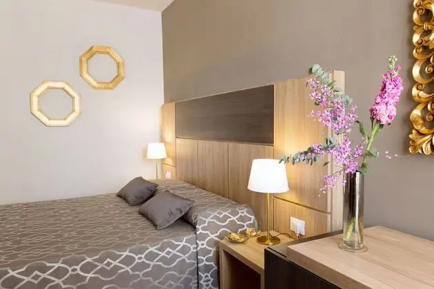 Tek Büyük Yataklı Oda