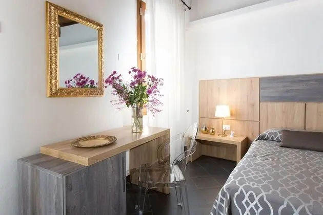 Tek Büyük Yataklı Oda