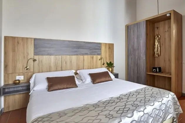 Tek Büyük Yataklı Oda